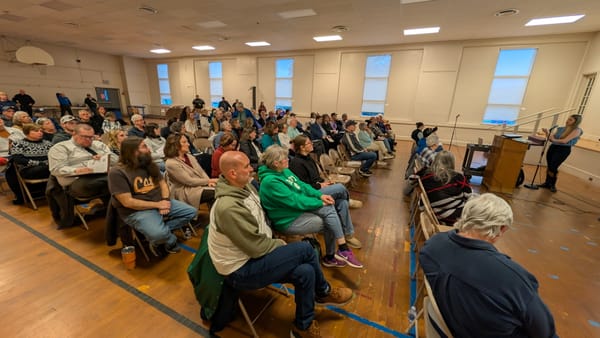 Armed guards, sheriff's deputies, and the 80 Skooks who didn't need them